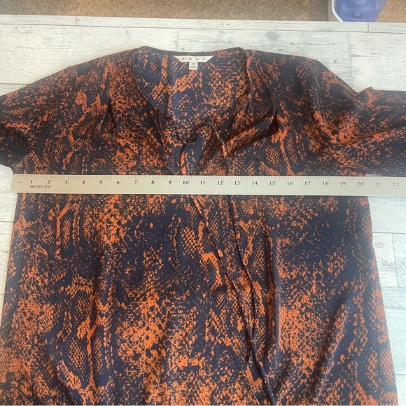 CAbi Python Snake Skin Pattern Surplice Top Small - Picture 9 of 10